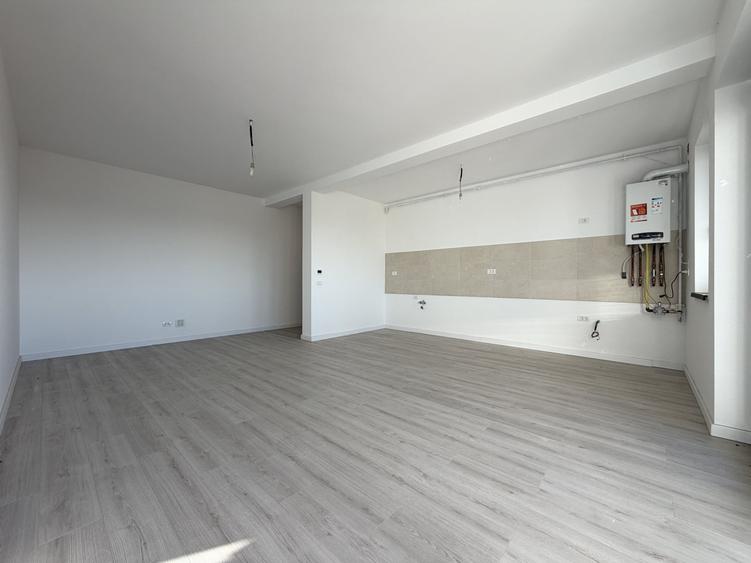 Apartament cu 2 camere decomandat în Giroc