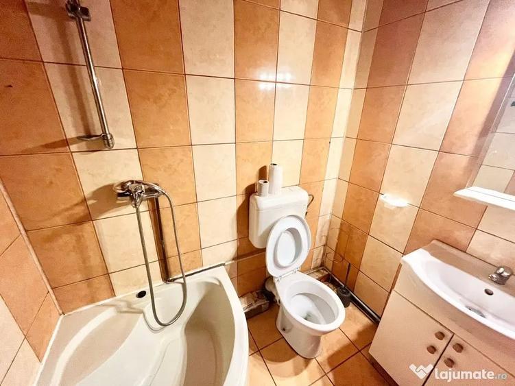 Apartament cu 2 camere semidecomandat în Exterior Vest