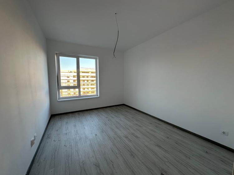 Apartament cu 2 camere decomandat în Berceni — fotografia 3