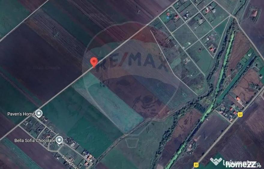 Teren de 10875 mp, în Hălchiu