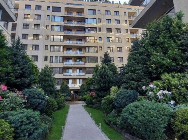 Apartament cu 2 camere decomandat în Aviației