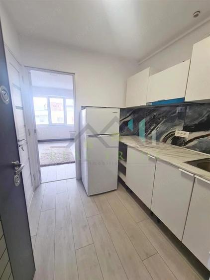 Garsonieră semidecomandată în Răcădău