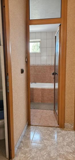 Apartament cu 3 camere decomandat în Mazepa 2