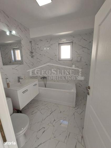 Apartament cu 4 camere decomandat în Florești