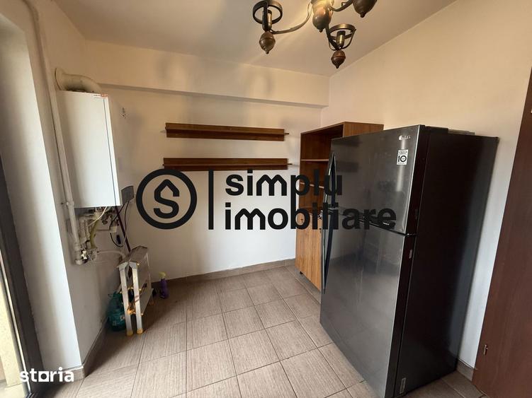 Apartament cu 3 camere decomandat în Sud