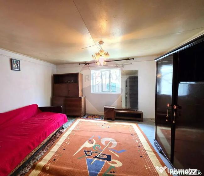 Casă cu 4 camere cu Teren 1254 Mp în Potoceni
