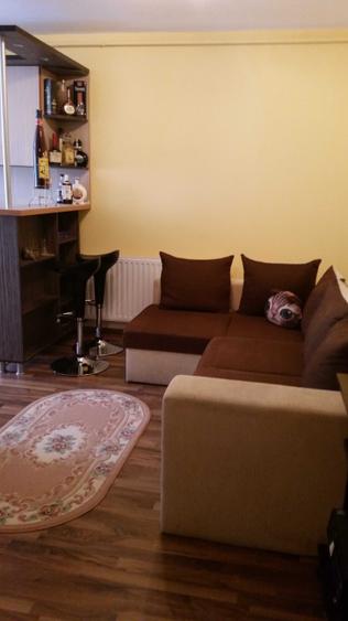 Apartament cu 2 camere decomandat în UTA