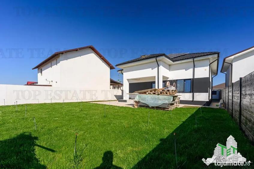 Casă cu 4 camere cu Teren 492 Mp în Cumpăna