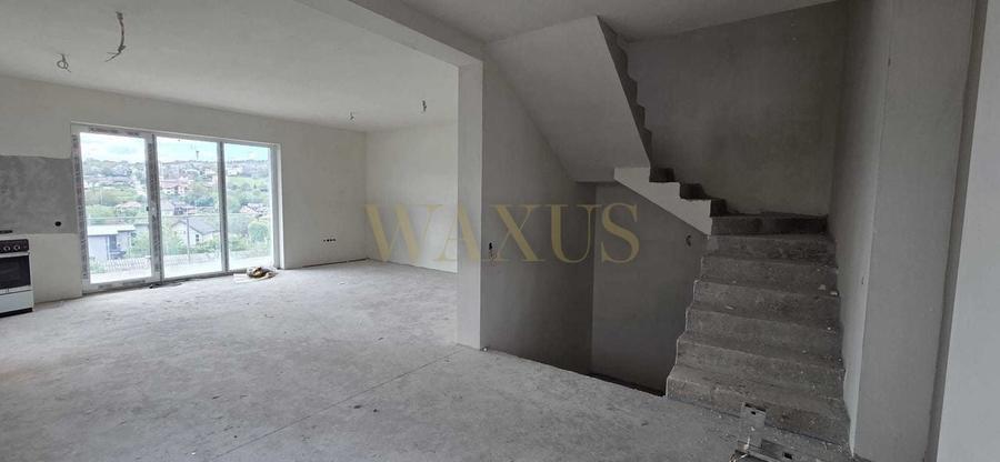 Duplex cu 5 camere cu Canalizare în Iris
