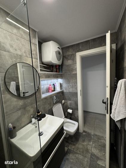 Apartament cu 2 camere semidecomandat în 1 Mai