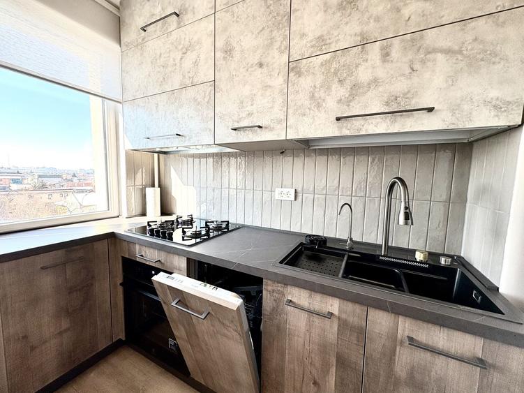 Apartament cu 2 camere decomandat, mobilat în Domenii