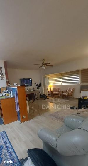 Apartament cu 4 camere decomandat în Tomis III