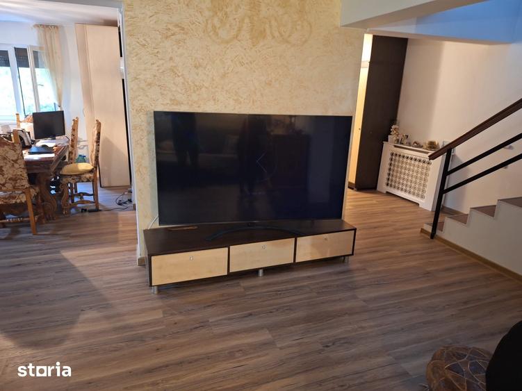 Casă cu 3 camere cu Teren 600 Mp în Central