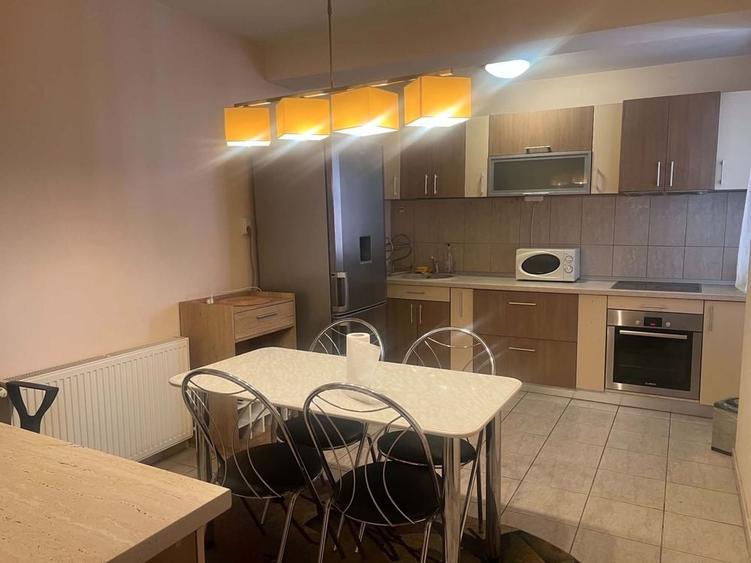 Apartament cu 2 camere decomandat în Vișan