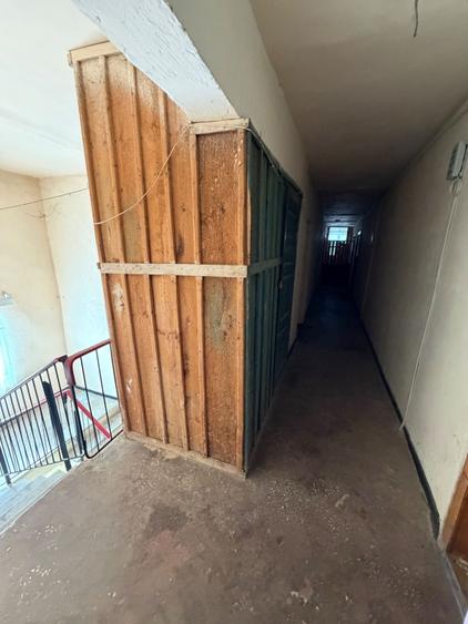 Garsonieră decomandată în Băi