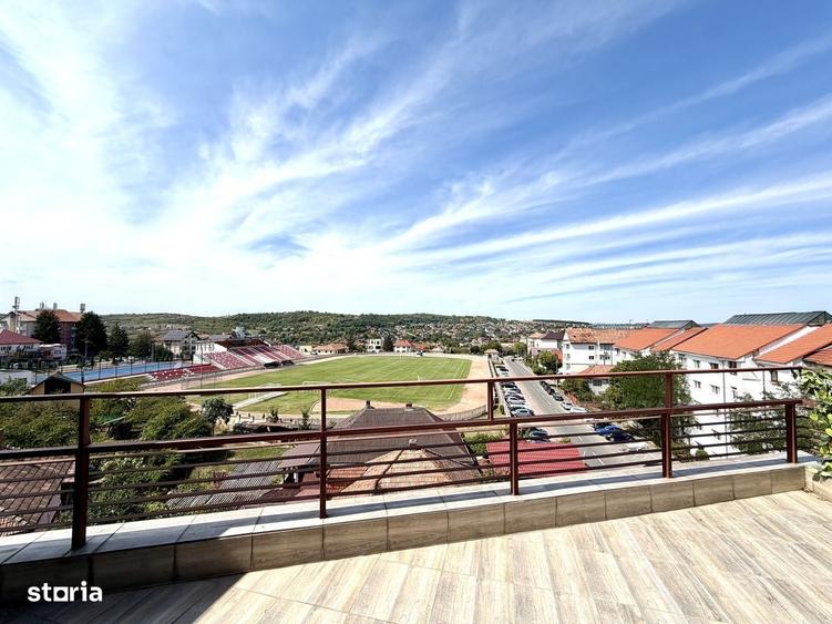 Apartament cu 3 camere în Central