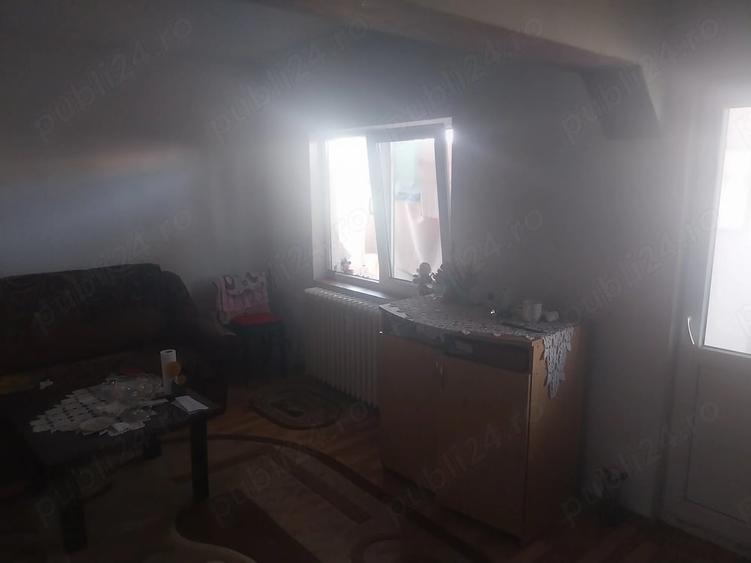Apartament cu 3 camere decomandat în Exterior Vest