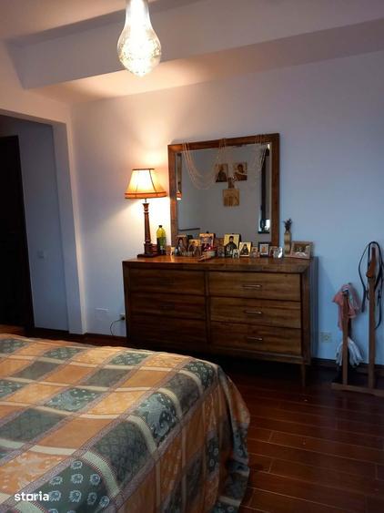 Apartament cu 3 camere în Băneasa
