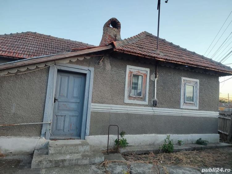 Casă cu 3 camere în Ciorani