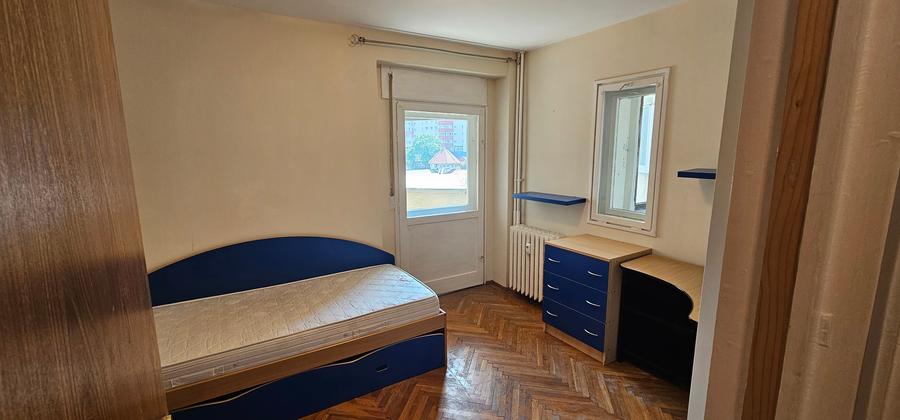Apartament cu 3 camere decomandat, mobilat în Clucerului