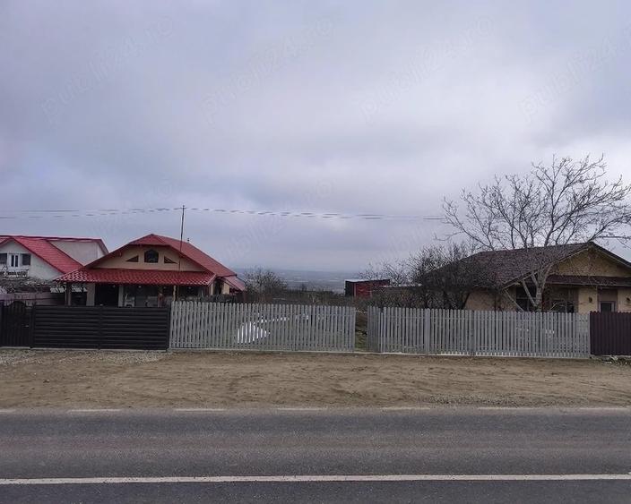 Teren de 1168 mp, în Frumușița