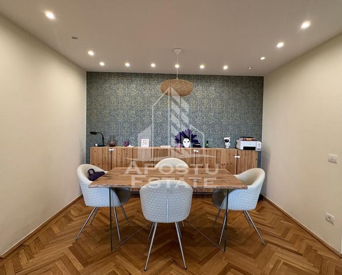 Apartament cu 3 camere decomandat, mobilat în Take Ionescu
