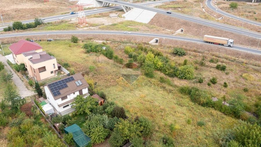 Teren Construcții intravilan de 4765 mp, în Nord