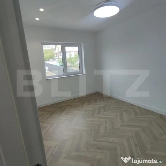 Casă cu 4 camere cu Teren 500 Mp în Valea Adâncă