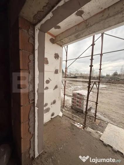 Casă cu 4 camere cu Teren 252 Mp în Central