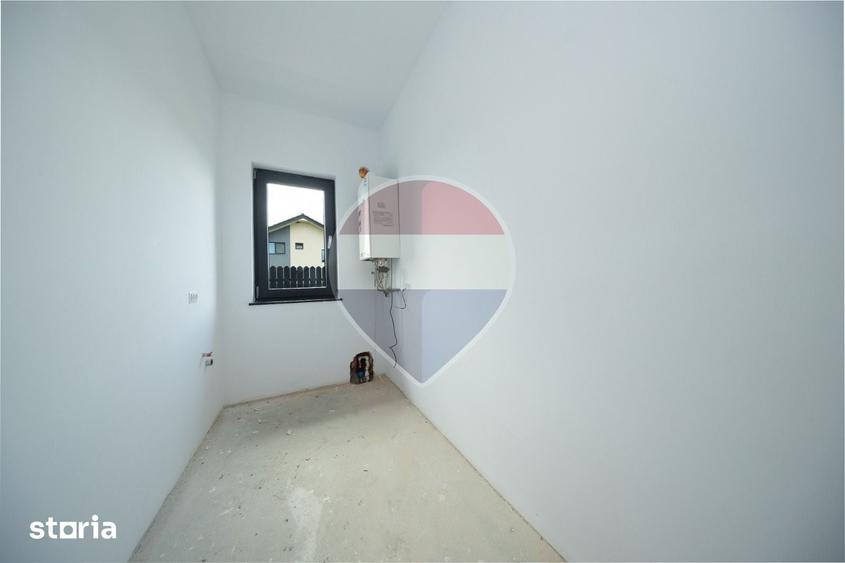 Casă cu 4 camere cu Teren 630 Mp în Hărman