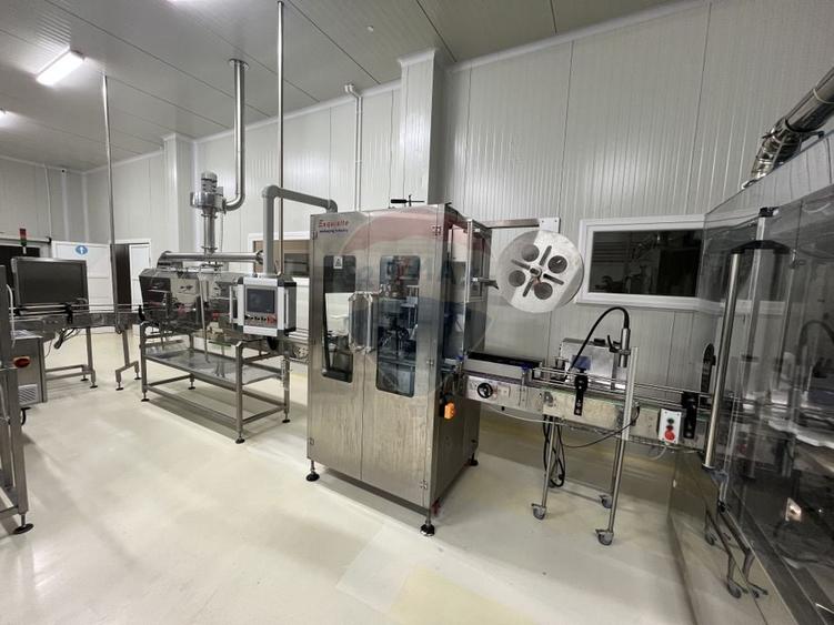 Spațiu industrial, de 2,900 mp, în Sascut