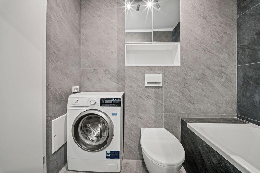 Apartament cu 2 camere semidecomandat, mobilat în Metalurgiei