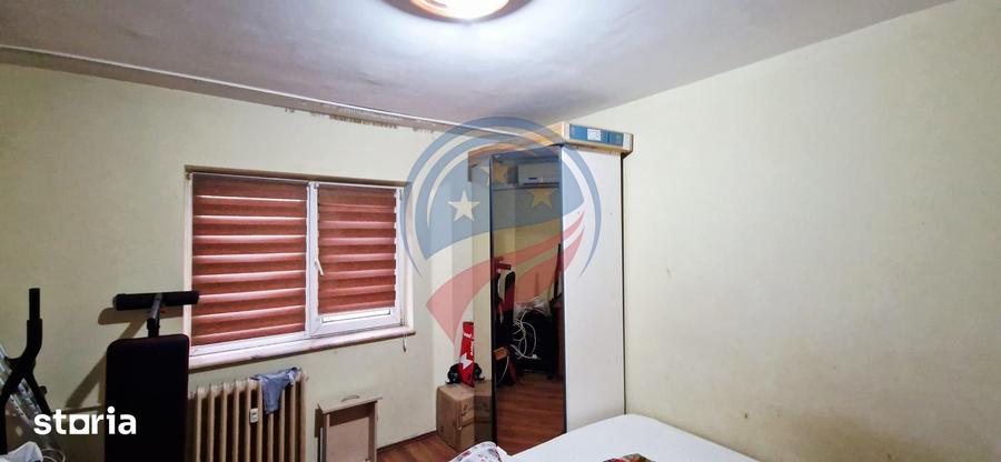 Apartament cu 4 camere decomandat în Gării