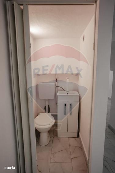 Spațiu comercial, de 72 mp, în Central