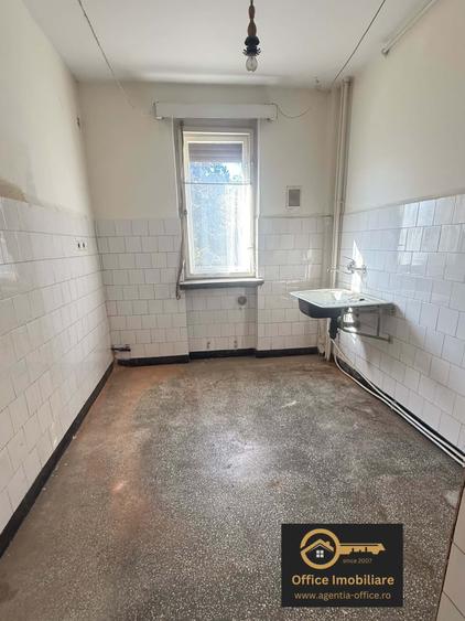 Apartament cu 2 camere în Săsar
