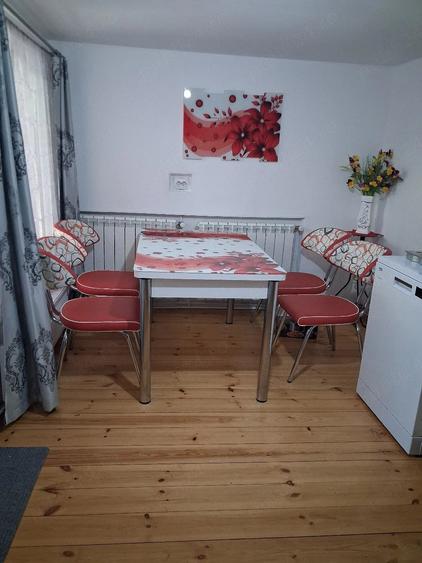 Casă cu 3 camere cu Teren 467 Mp în Lazaret