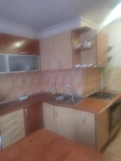 Ap 2 camere sdec etj 2 str Eminescu - 2