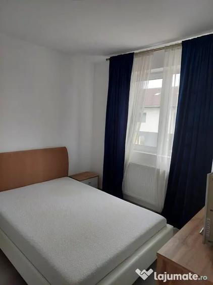 Apartament cu 2 camere decomandat în Giroc