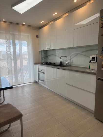 Apartament cu 2 camere decomandat în Ultracentral