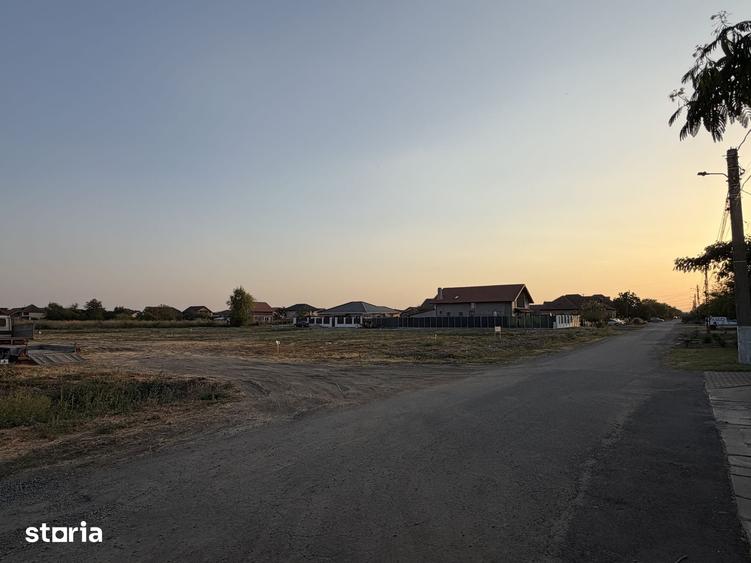Teren de 541.82 mp, în Săcălaz