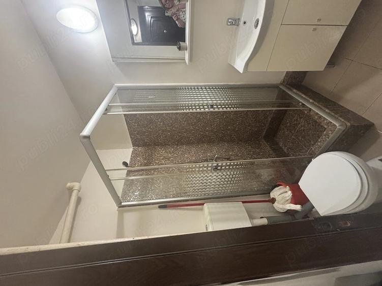 Garsonieră semidecomandată în Aradului