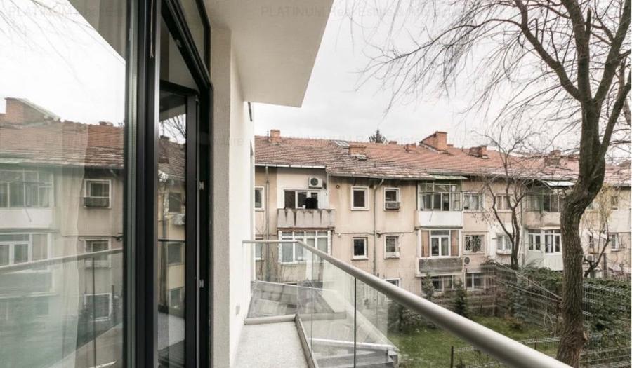 Apartament cu 3 camere decomandat, mobilat în Floreasca