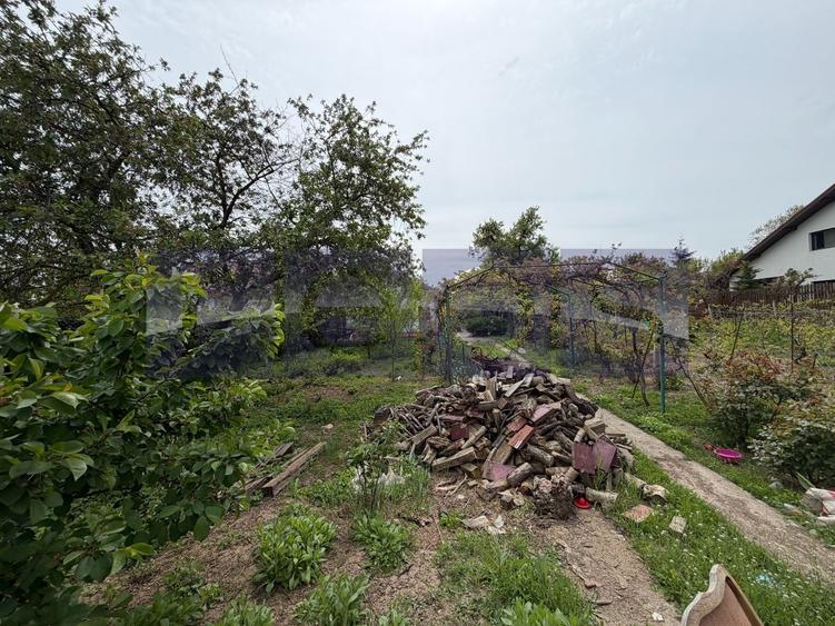 Teren Construcții intravilan de 1530 mp, în Central