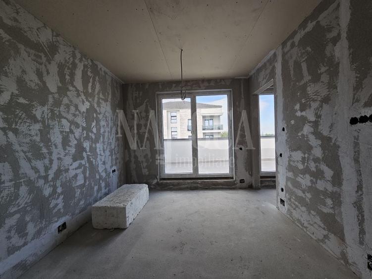 Duplex cu 6 camere cu Canalizare în Europa