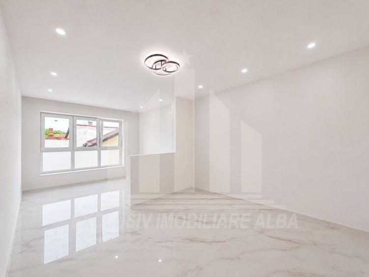 Apartament cu 3 camere circular, mobilat în Lipoveni