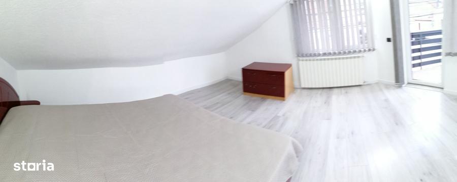 Casă cu 4 camere cu Teren 50 Mp în Podgoria