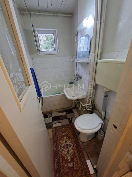 Apartament cu 3 camere decomandat în Dâmbu Pietros