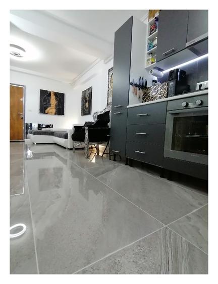 Apartament cu 2 camere semidecomandat în Vitan-Bârzești