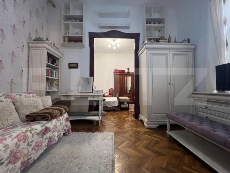 Apartament cu 2 camere semidecomandat în Central