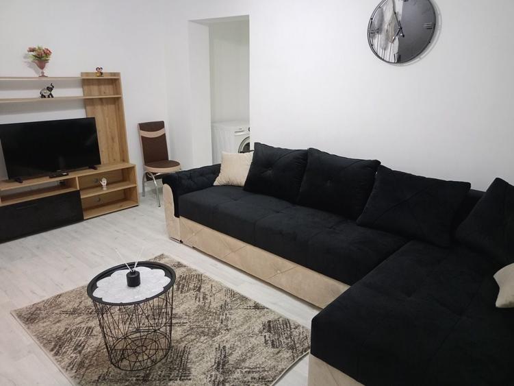 Inchiriez apartament 2 camere - 6